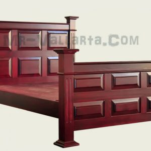 Cherry bed queen size