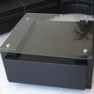 Movo Coffee table